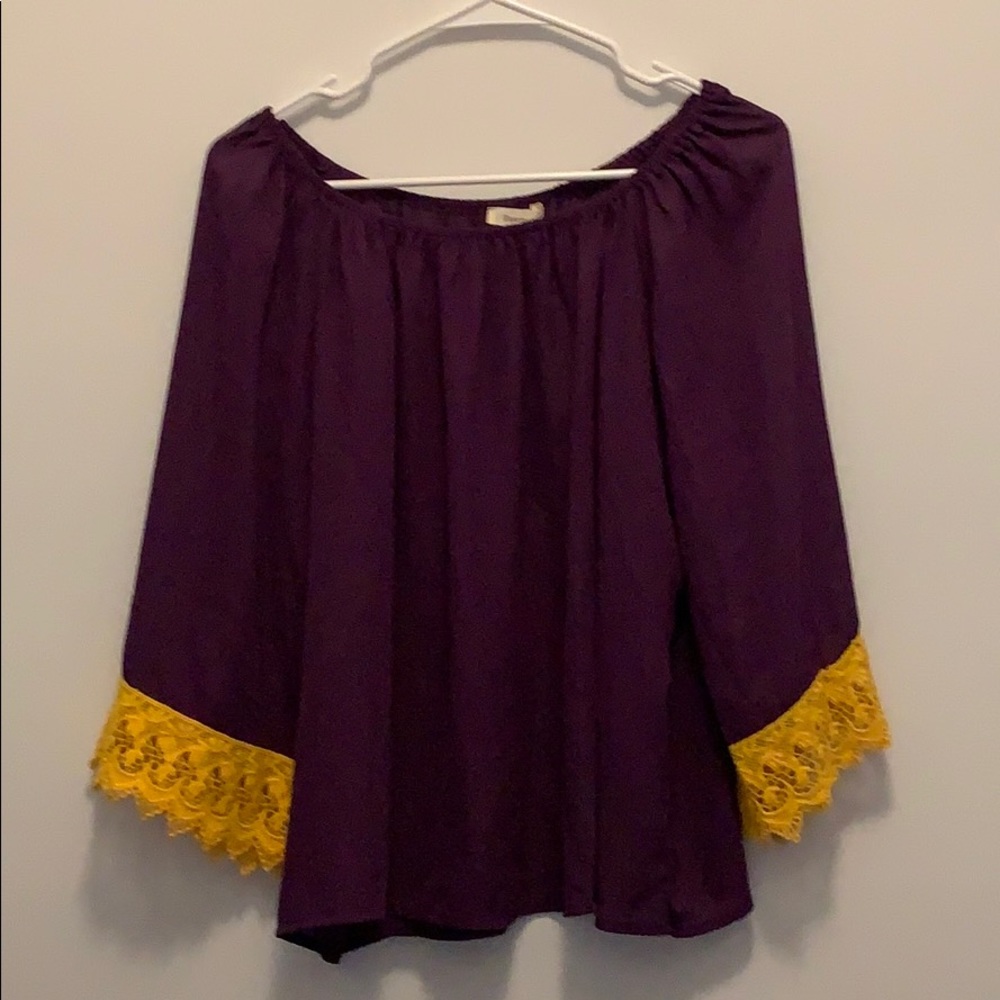 Fascination Top Medium NWT